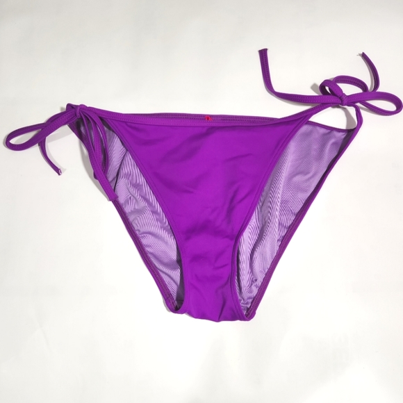 Victoria's Secret String Bikini Bottoms size M - Picture 2 of 7